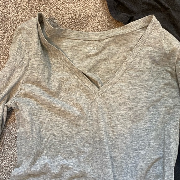 Lot of Maternity Shirts Size Small - Picture 2 of 7